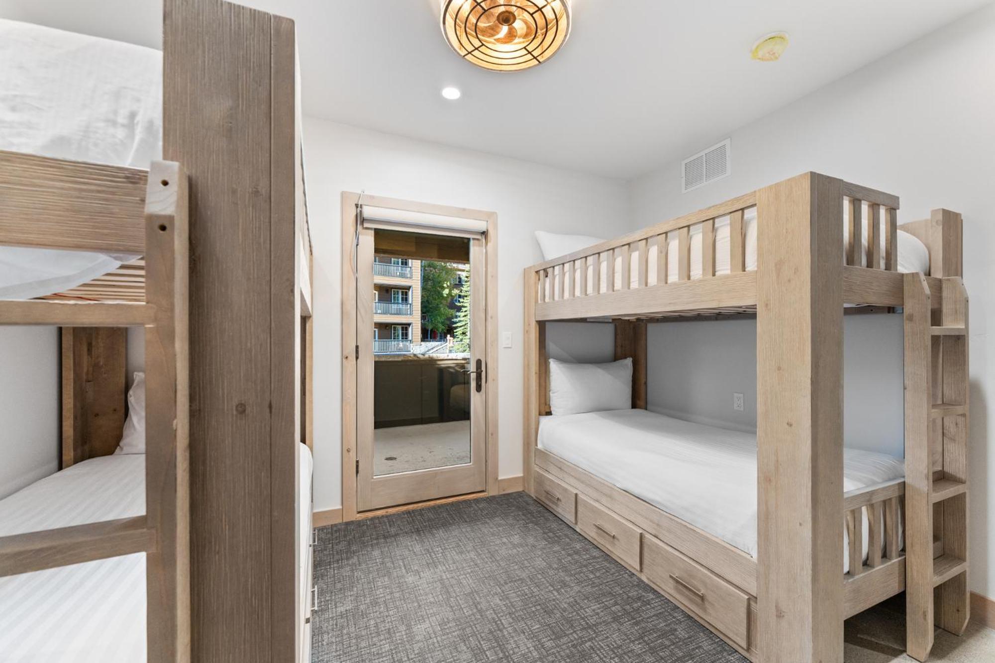 Inas Way Townhomes Unit D By Summit County Mountain Retreats 基斯通 外观 照片